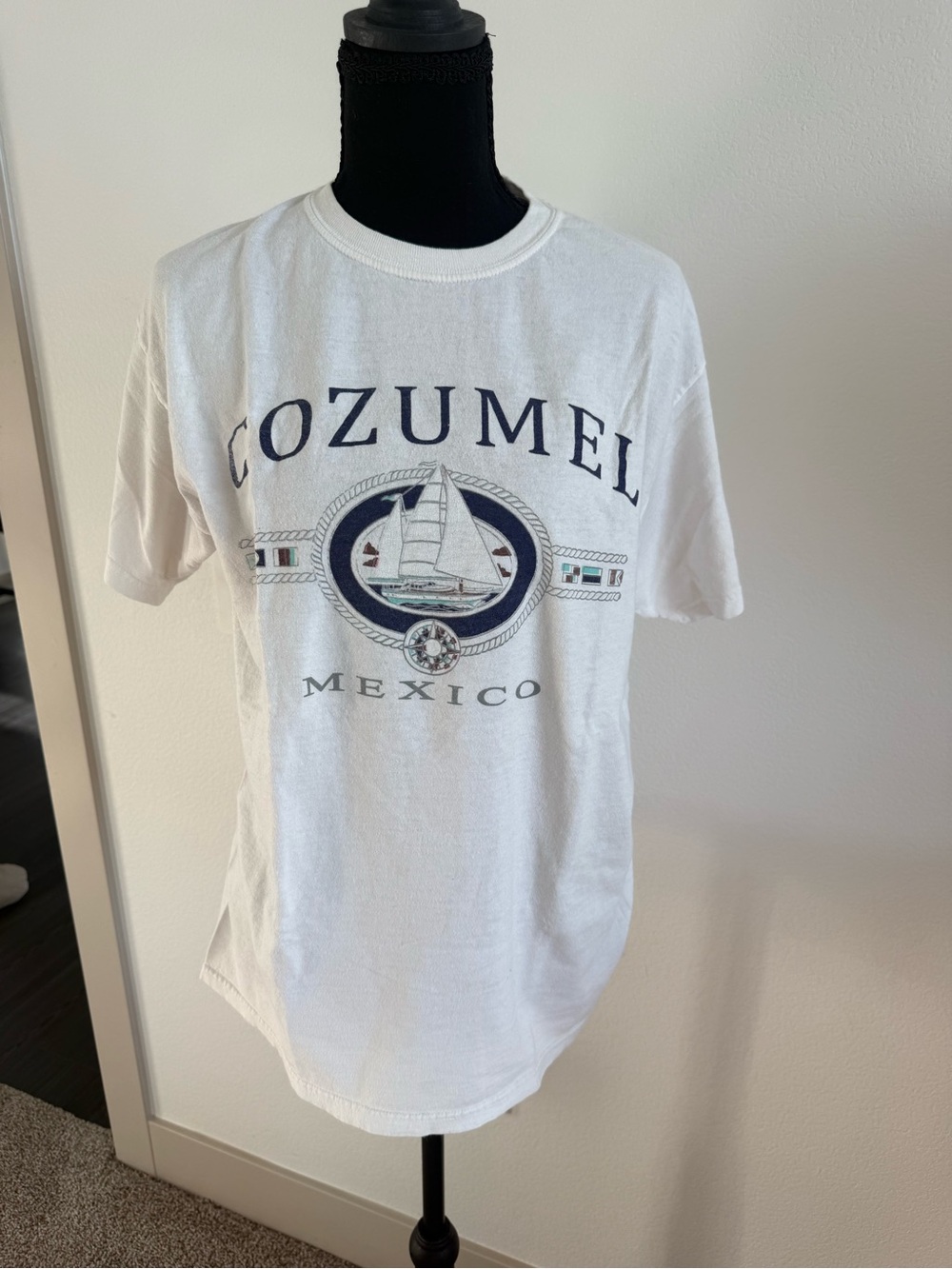 Cozumel Mexico White Graphic Tee - Men's Short Sleeve Shirt